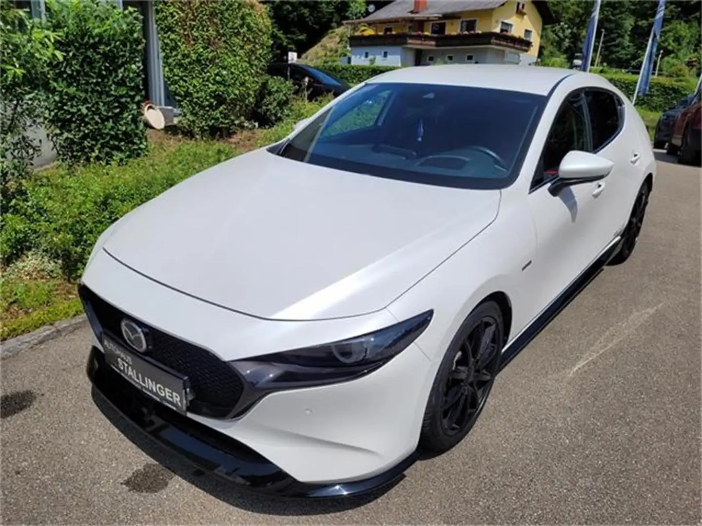 Mazda 3 Skyactiv-X180 100 Years Weiß - 1