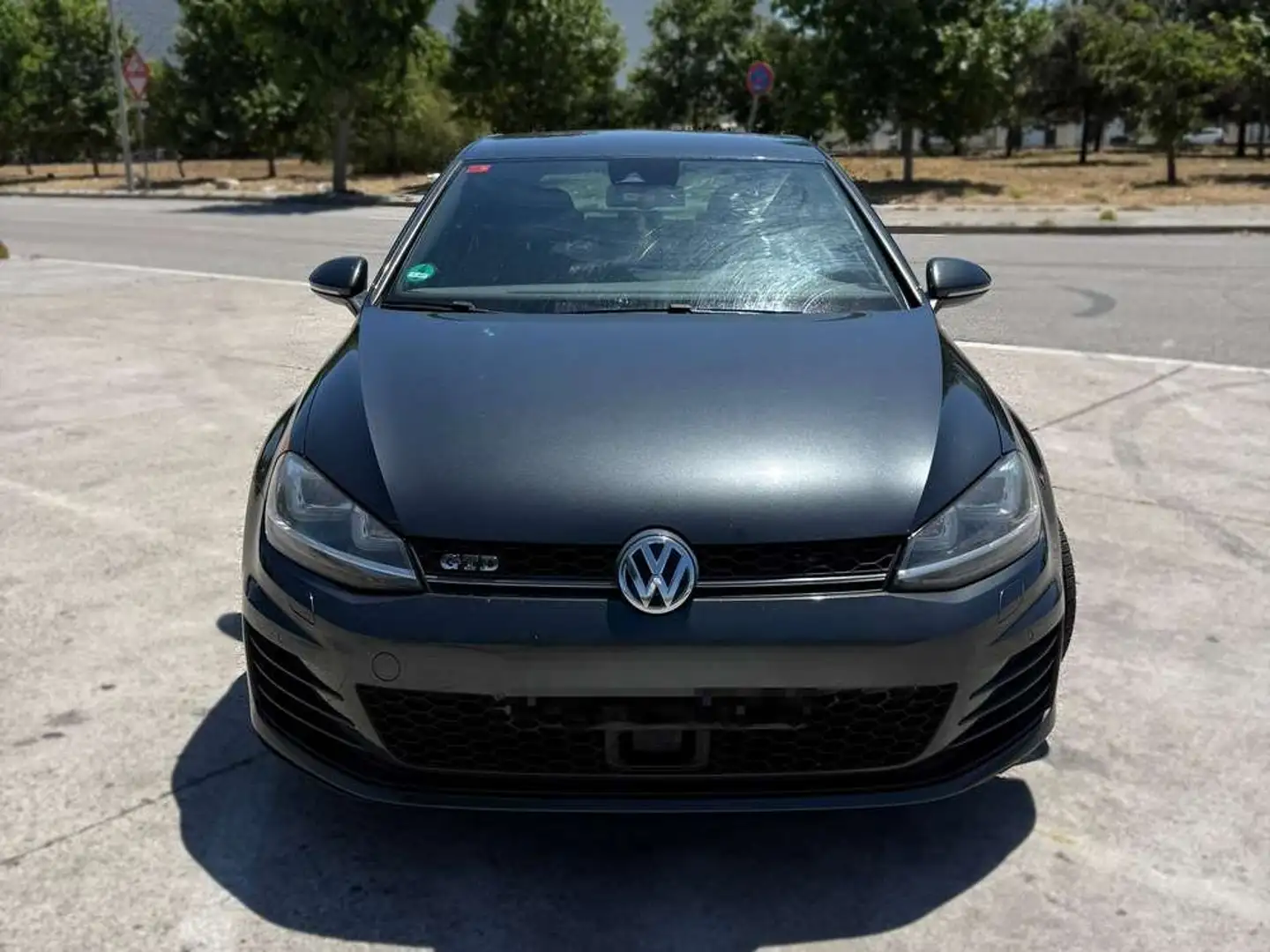 Volkswagen Golf 2.0TDI GTD 135kW Gris - 1