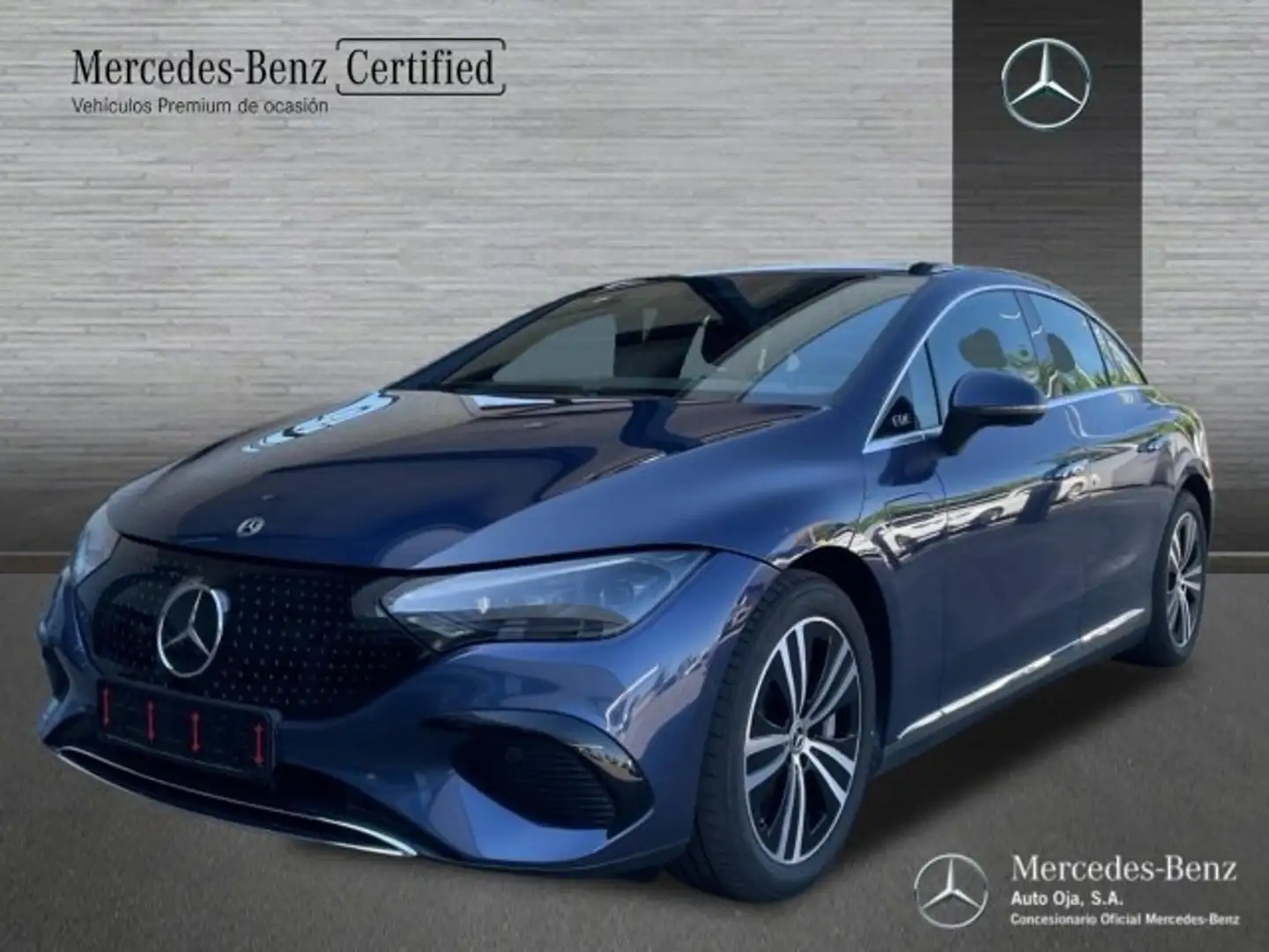 Mercedes-Benz EQE 53 300 Electric Art - 1