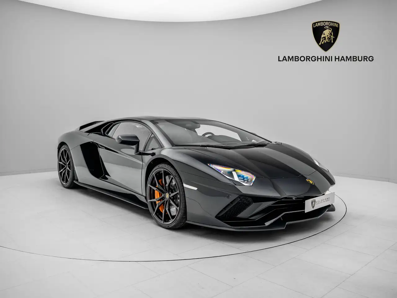 Lamborghini Aventador