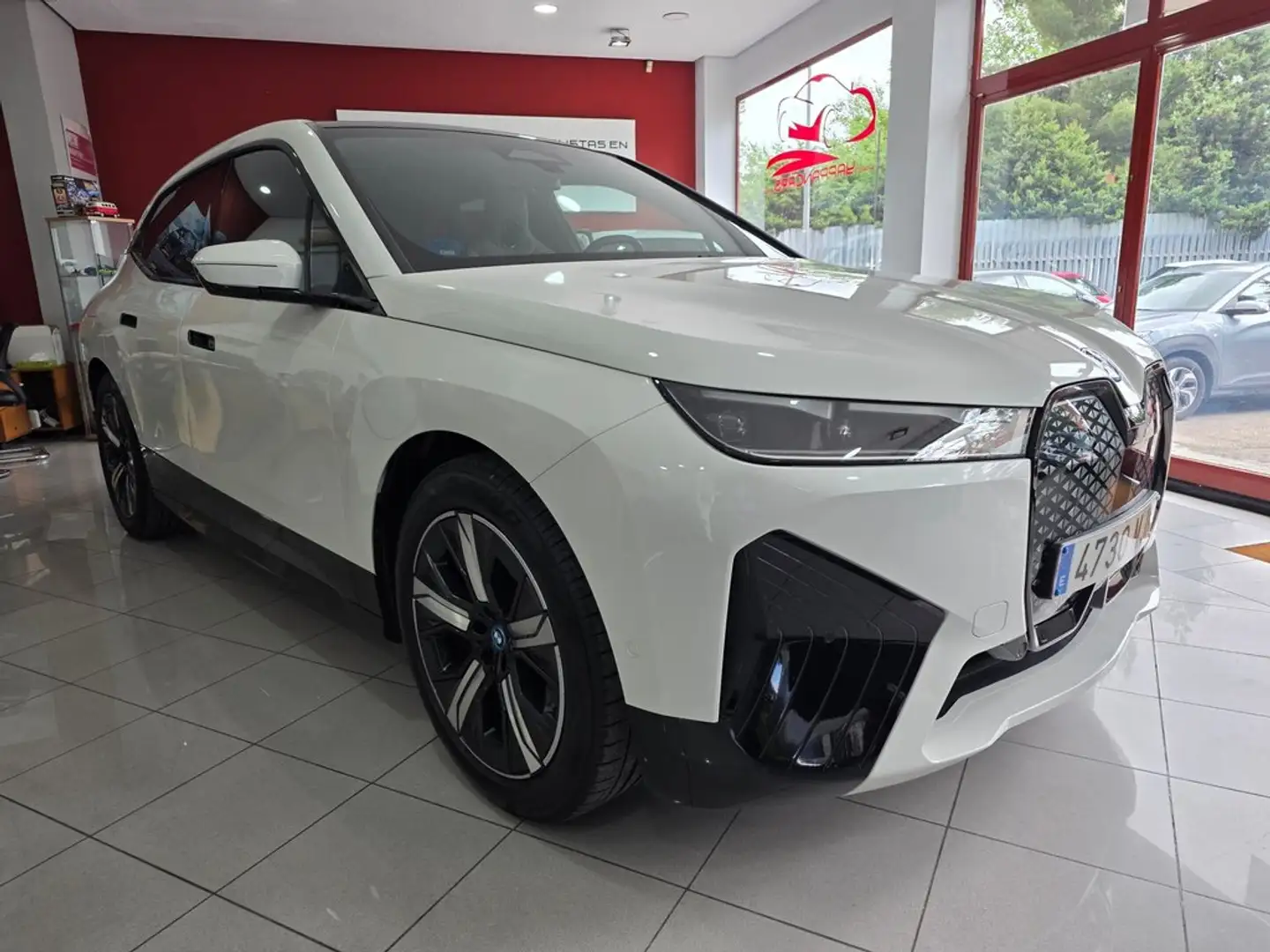 BMW iX xDrive 40 Blanco - 1