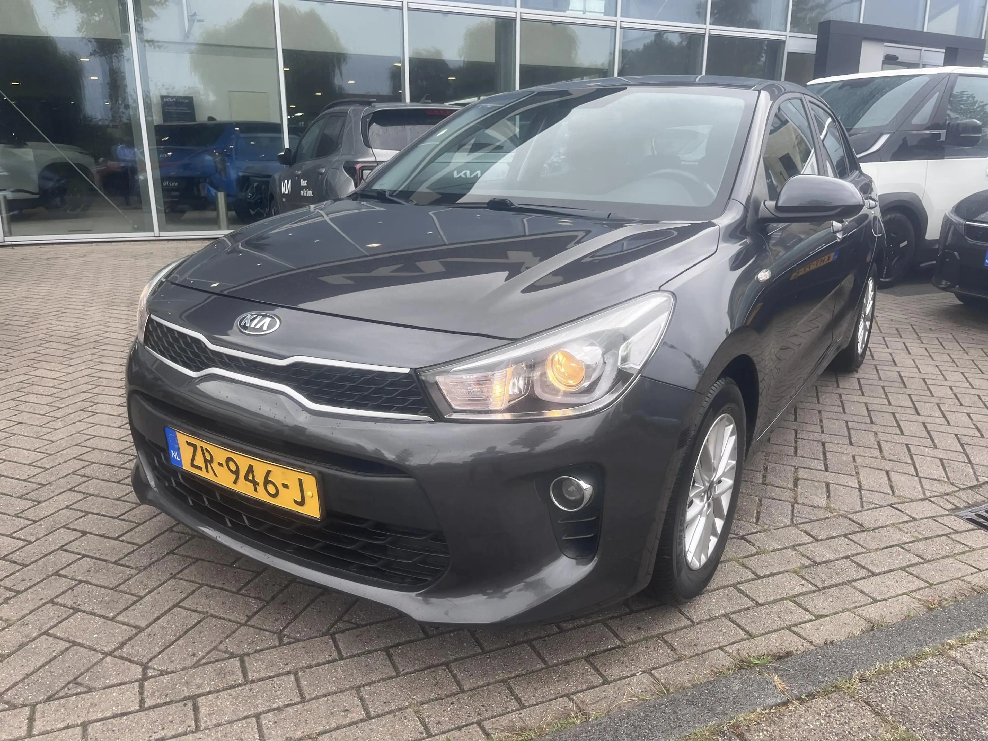 Kia Rio 1.0 TGDI DynamicLine — photo 2
