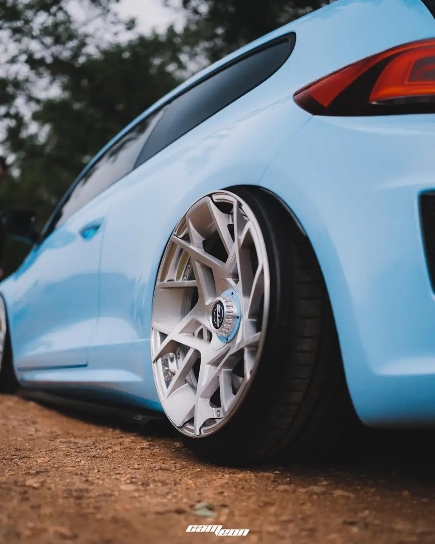 Volkswagen Scirocco 2.0 tsi Facelift R-Line - 2