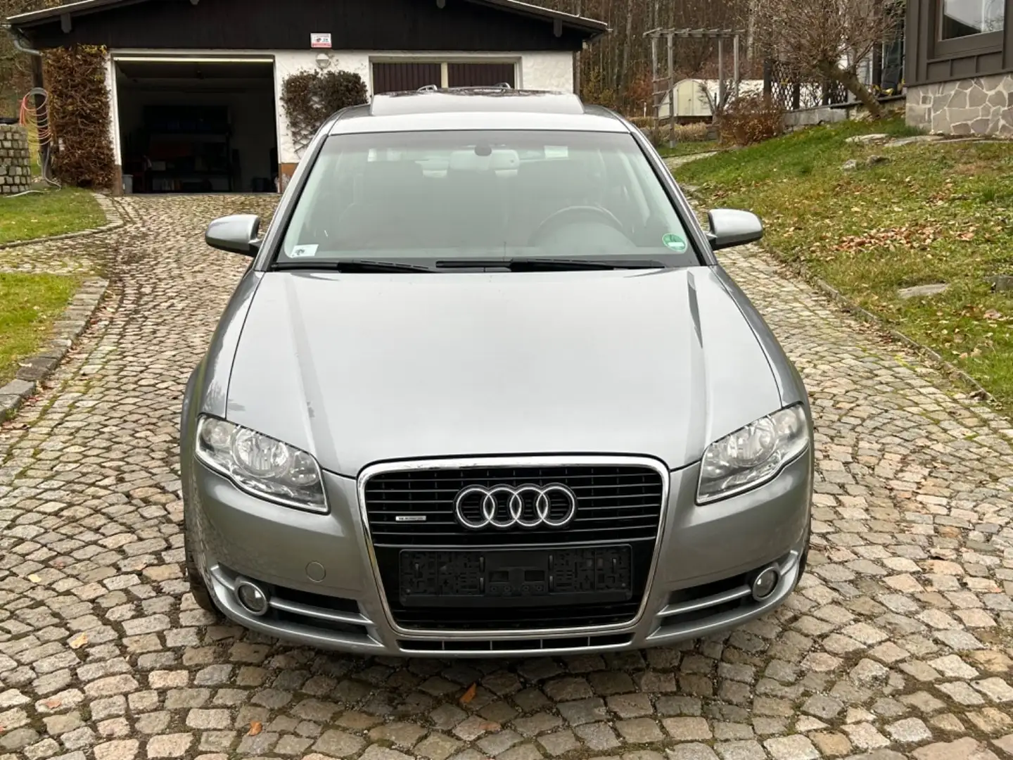 Audi A4 Lim. 3.0 TDI Quattro, 2Hand, 99tkm!!! Grau - 2