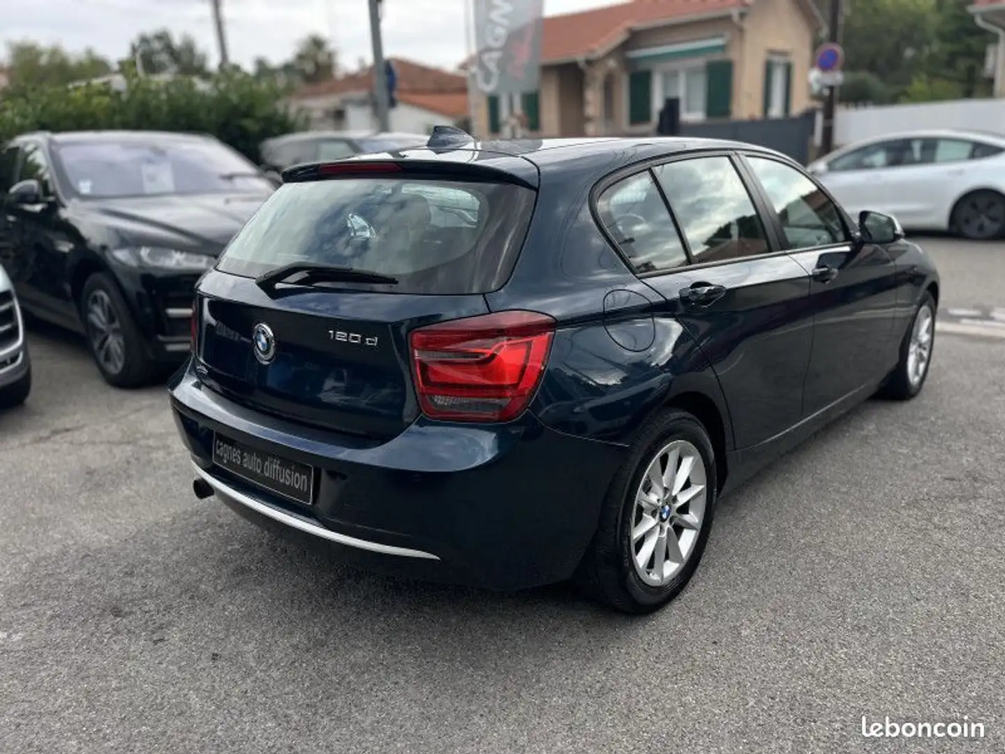BMW 120 SERIE (F21-F20) 120D 184CH URBANLIFE 5P Blau - 2