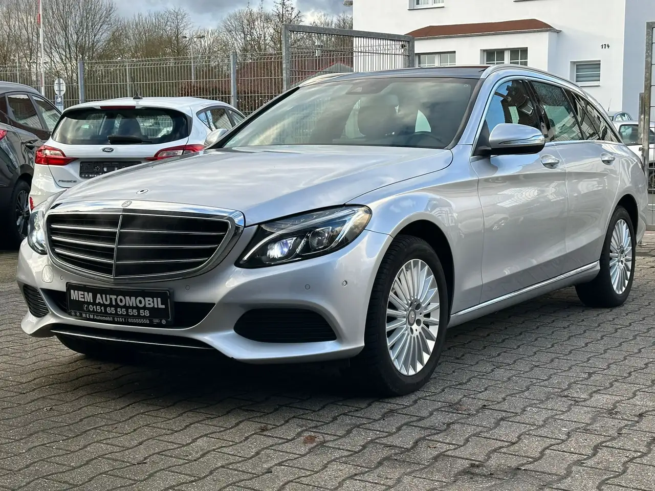 Mercedes-Benz C 180