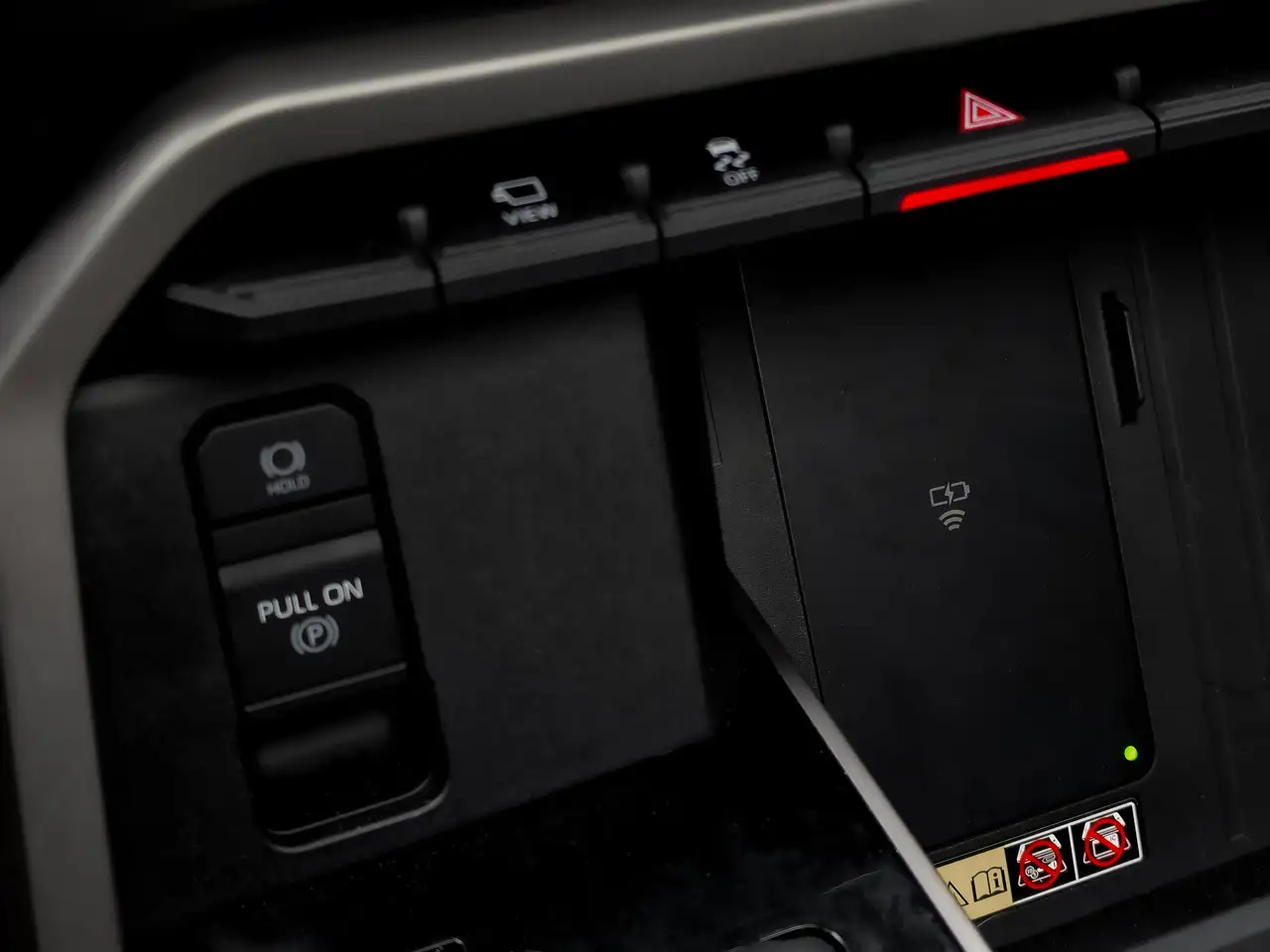 Toyota Sequoia снимка Toyota Sequoia