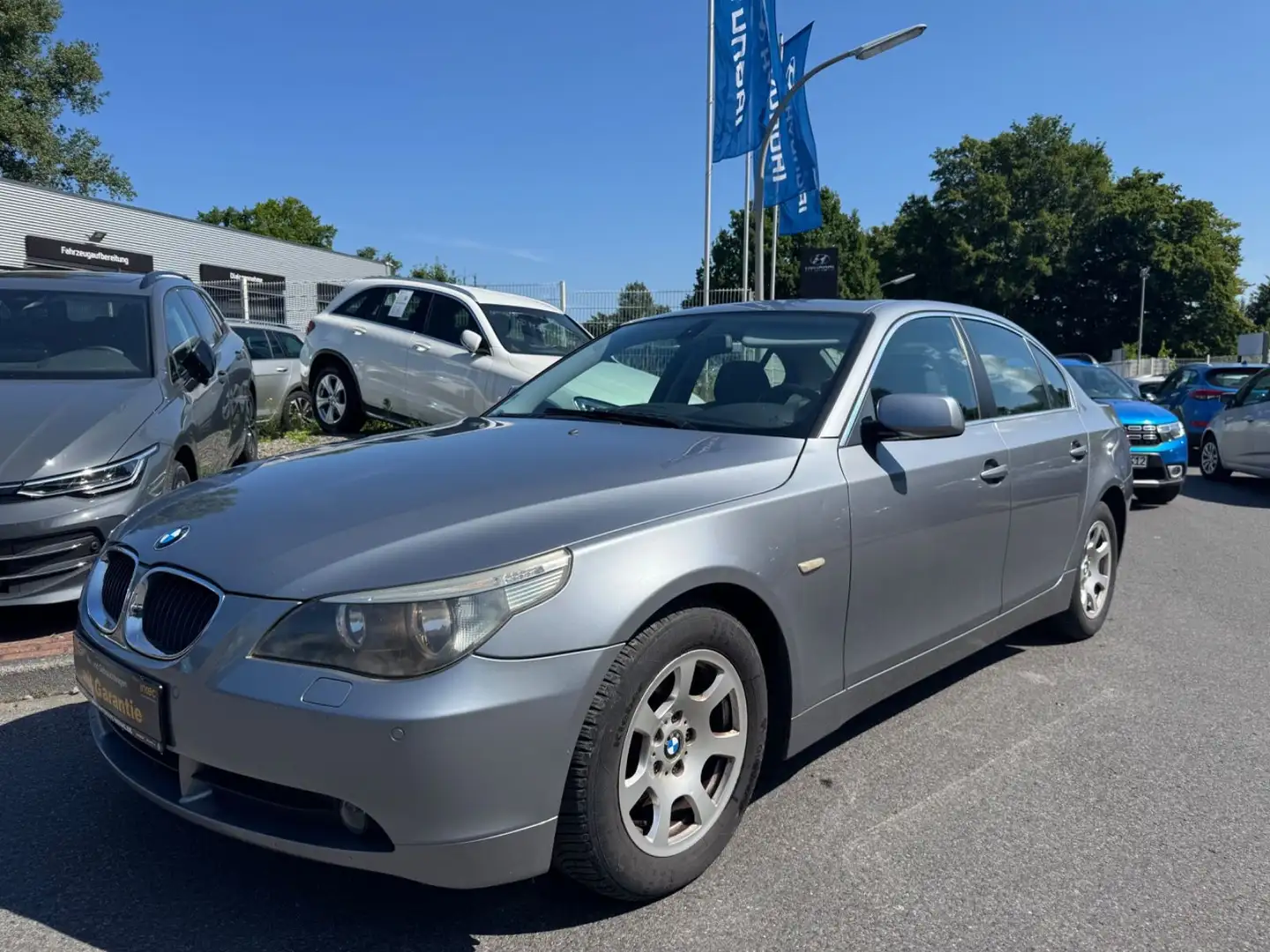 BMW 520 i E60/NAVI/KLIMAAUT/SCHIEBEDACH/ALU/TÜV-NEU Сірий - 1