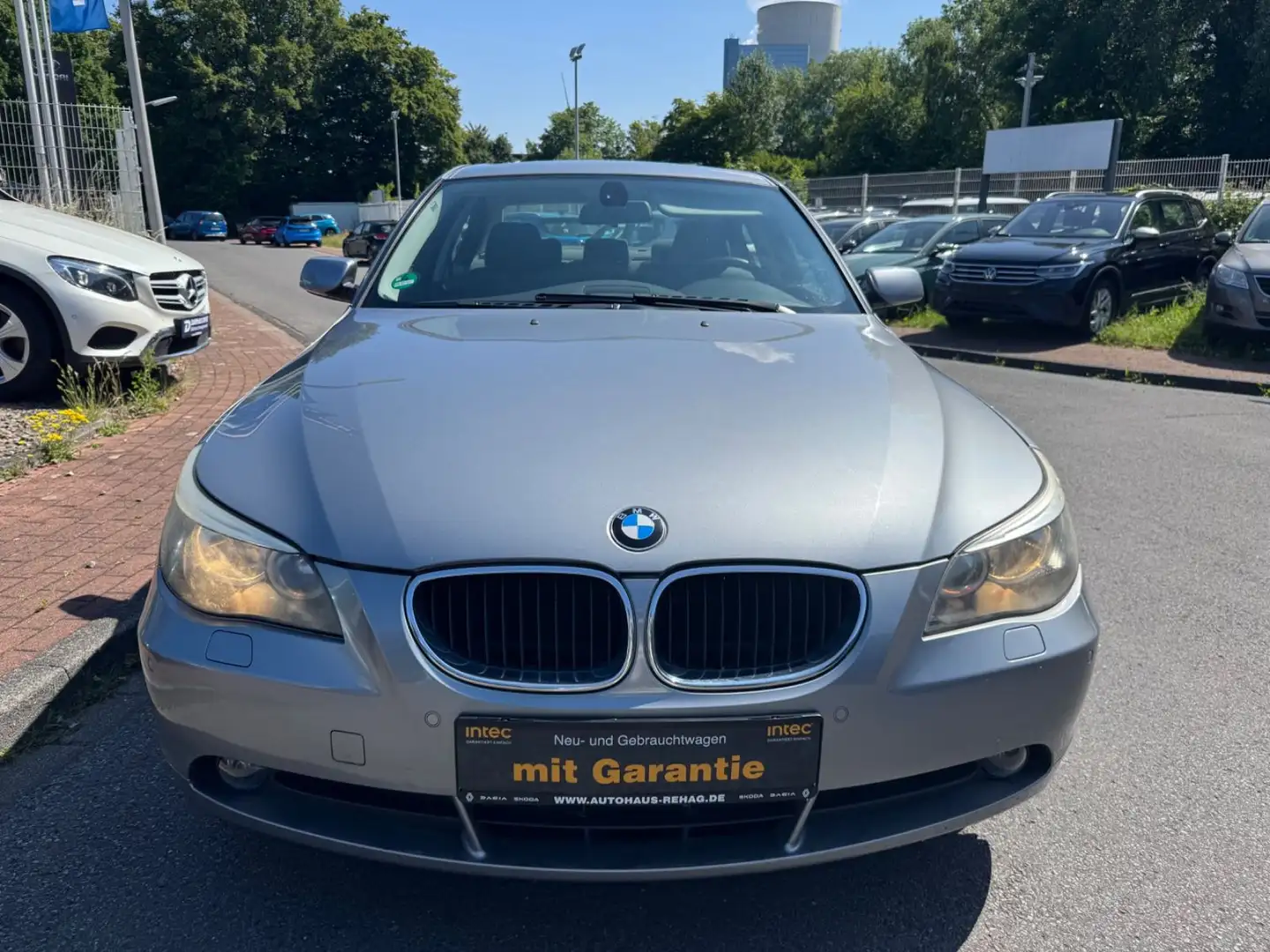 BMW 520 i E60/NAVI/KLIMAAUT/SCHIEBEDACH/ALU/TÜV-NEU Сірий - 2
