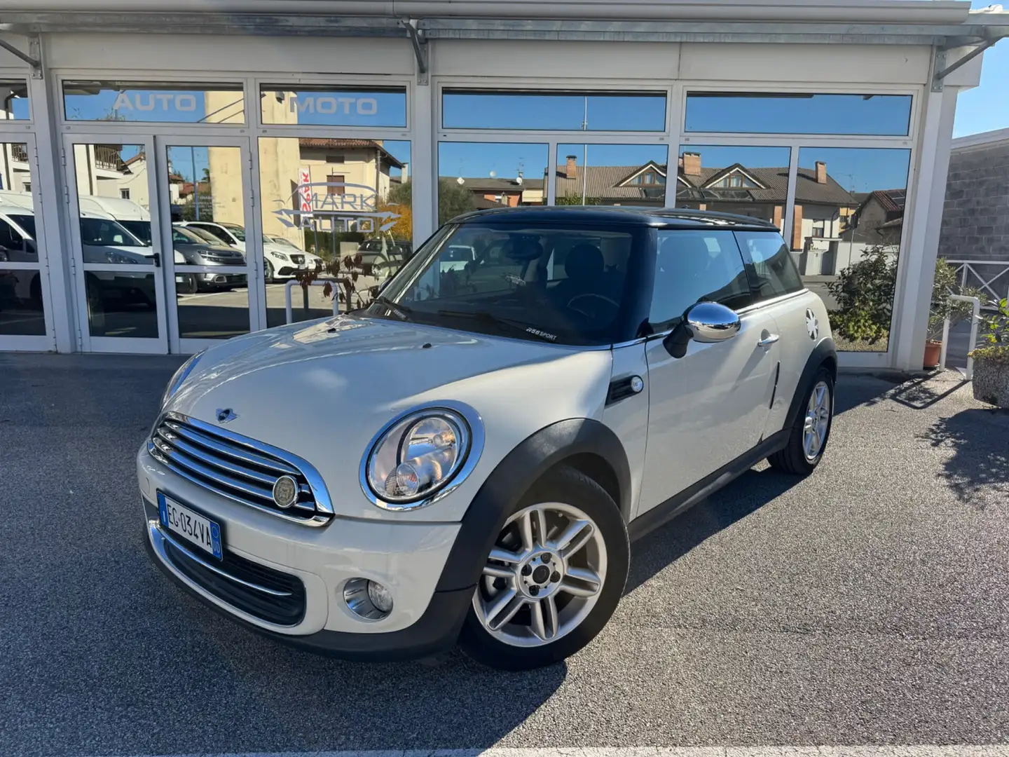 MINI Mini 1.6 16V Cooper Beige - 1