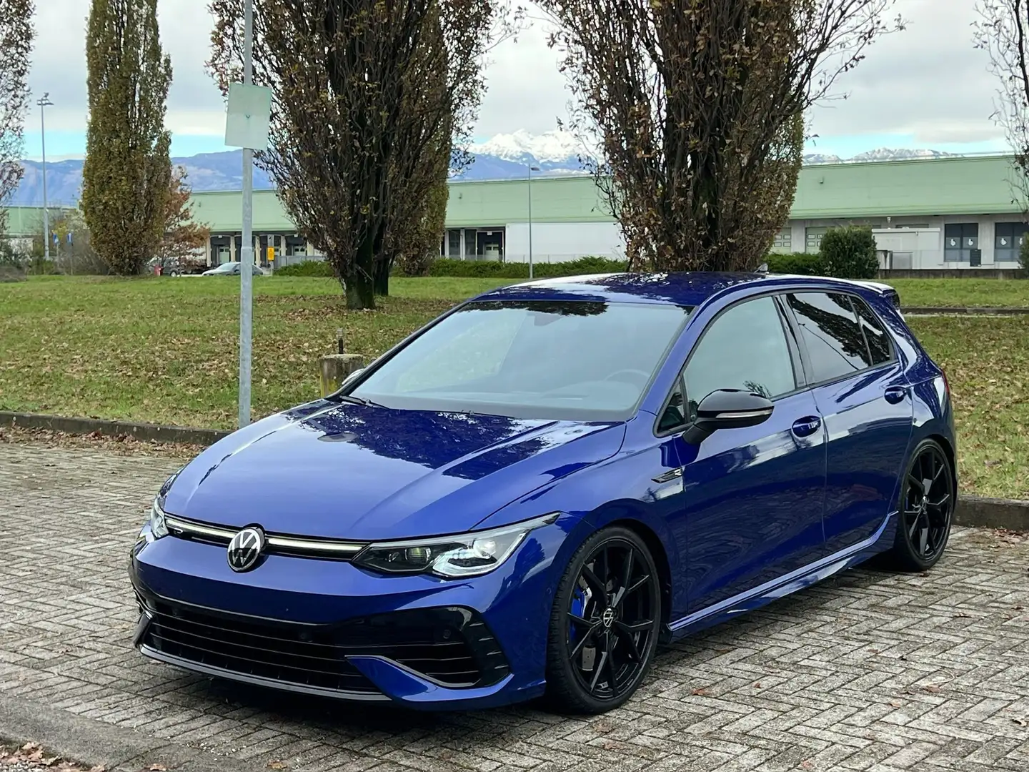 Volkswagen Golf R GOLF 8 R 320CV Bleu - 1