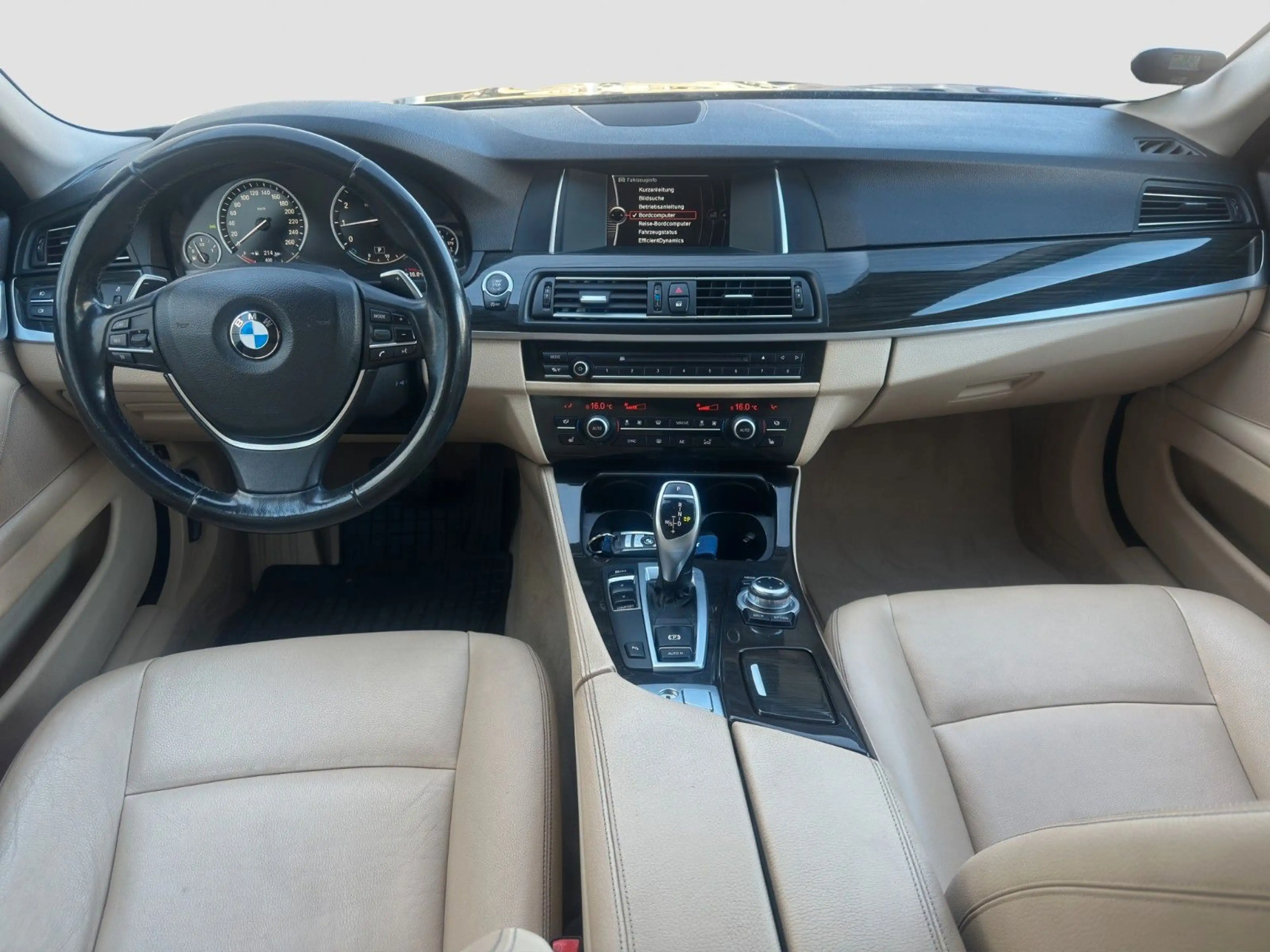 BMW 528 Touring Luxury Line*Facelift*Voll Ausstattung* — photo 14
