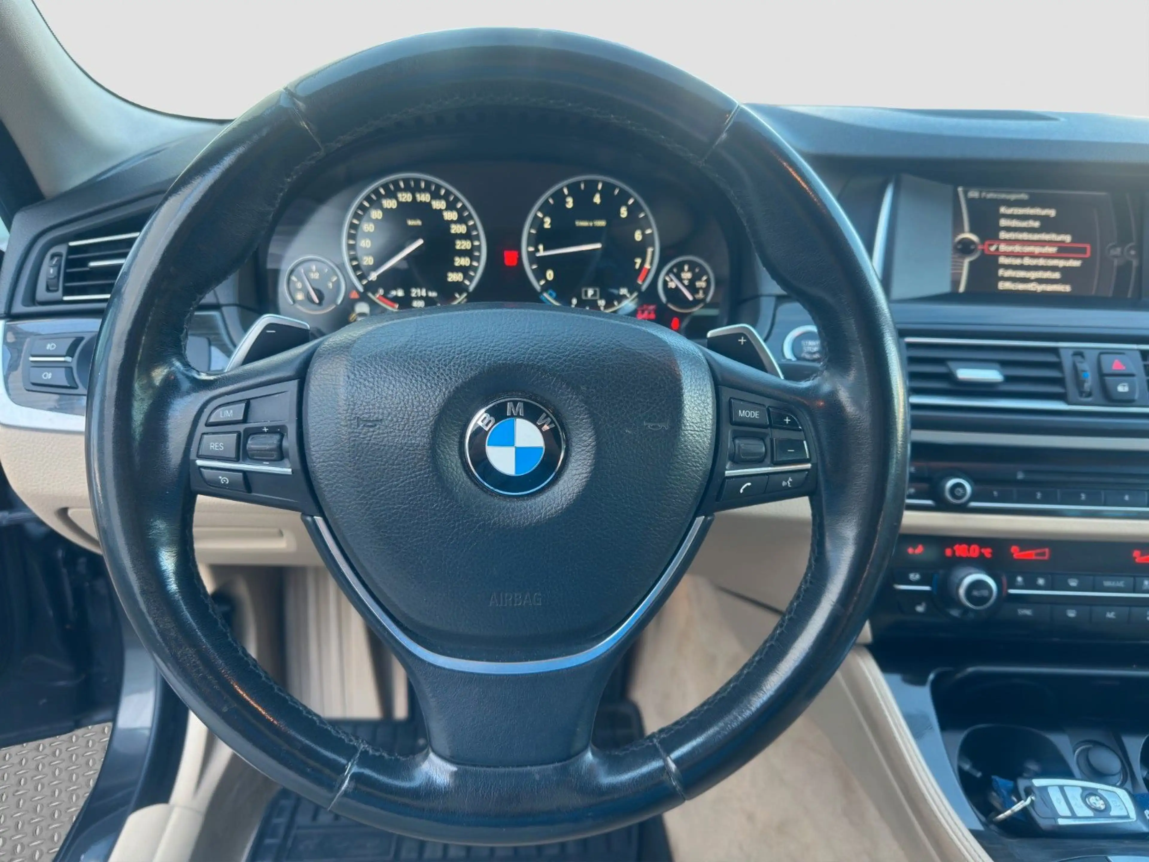 BMW 528 Touring Luxury Line*Facelift*Voll Ausstattung* — photo 11