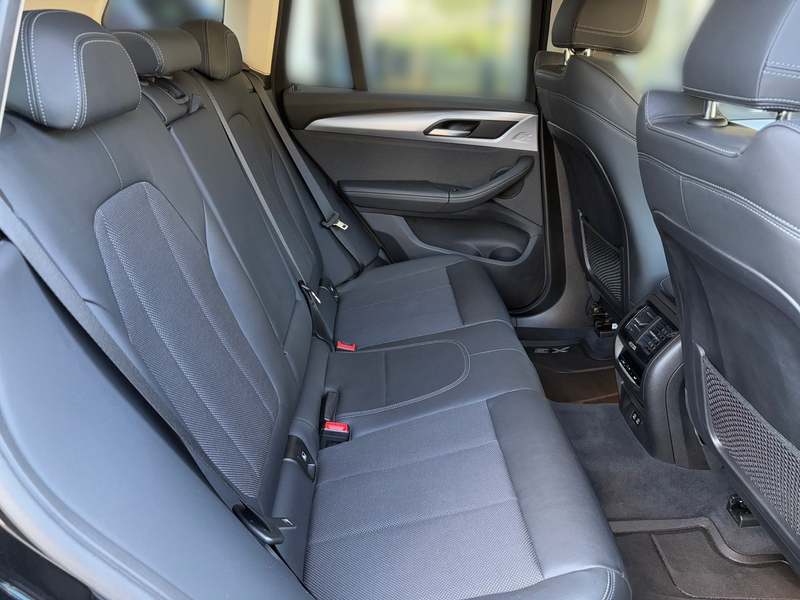 BMW X3 xDrive20d — photo 8