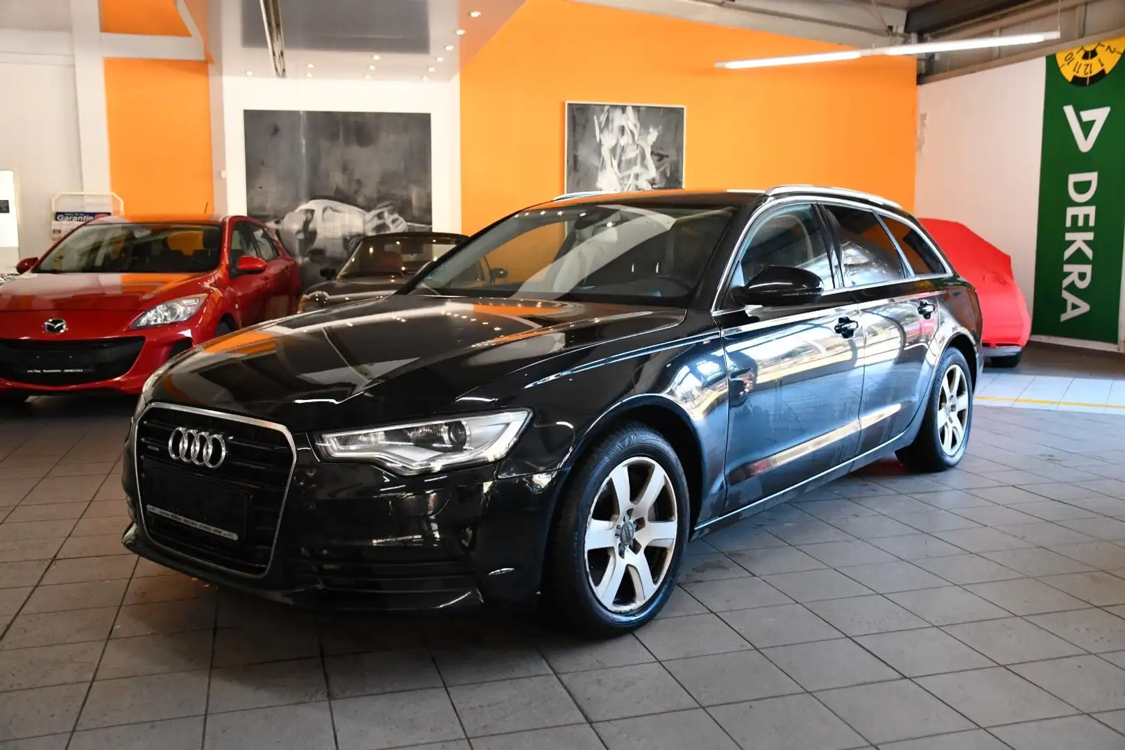 Audi A6 Avant 3.0 TFSI quattro Schwarz - 1