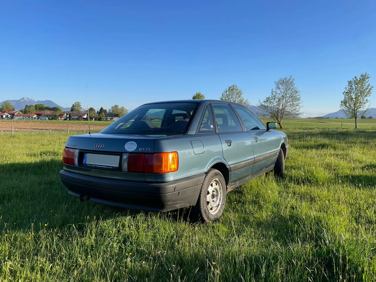 Audi 80 B3 1.8 S - Trend Edition - HU bis Ok./2027, foto 2