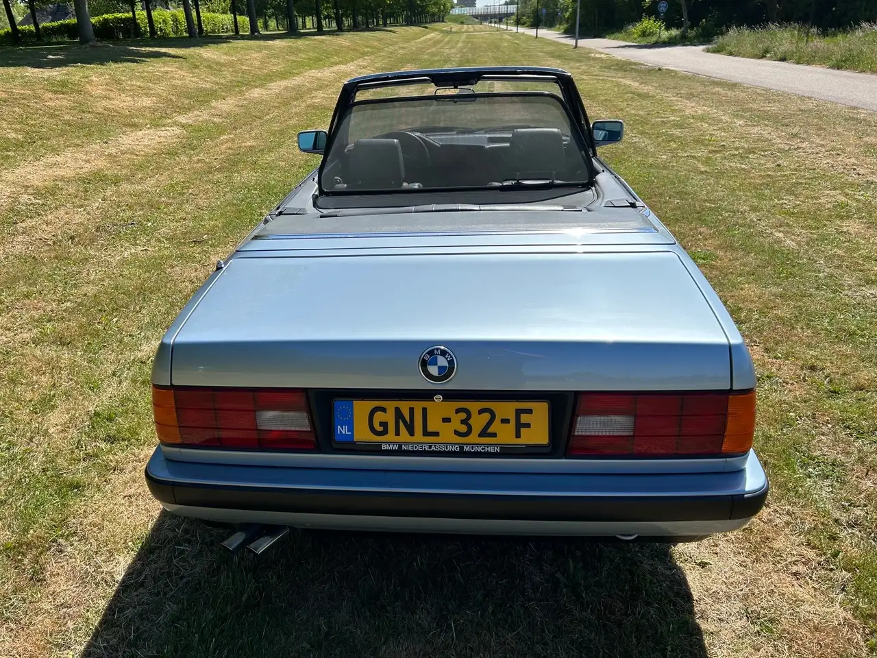 BMW 320i Cabrio, foto 10