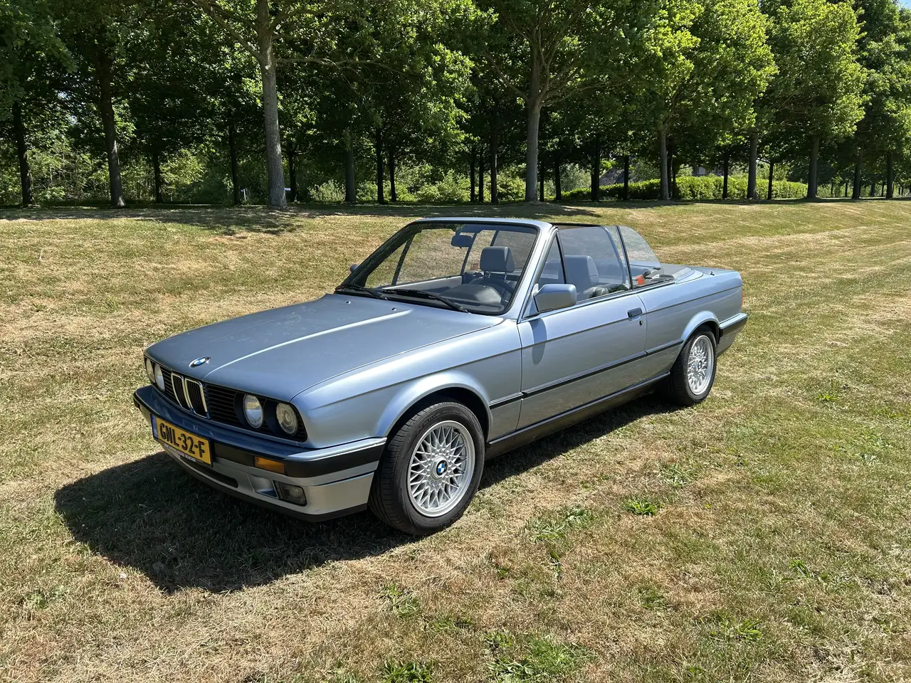BMW 320i Cabrio, foto 3
