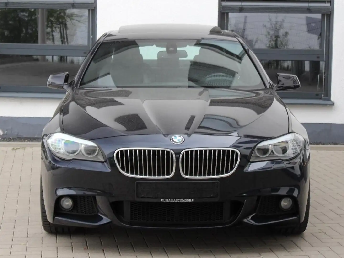 BMW 520 520d Aut. M-PAKET NAVI SPORTSITZE Schwarz - 2