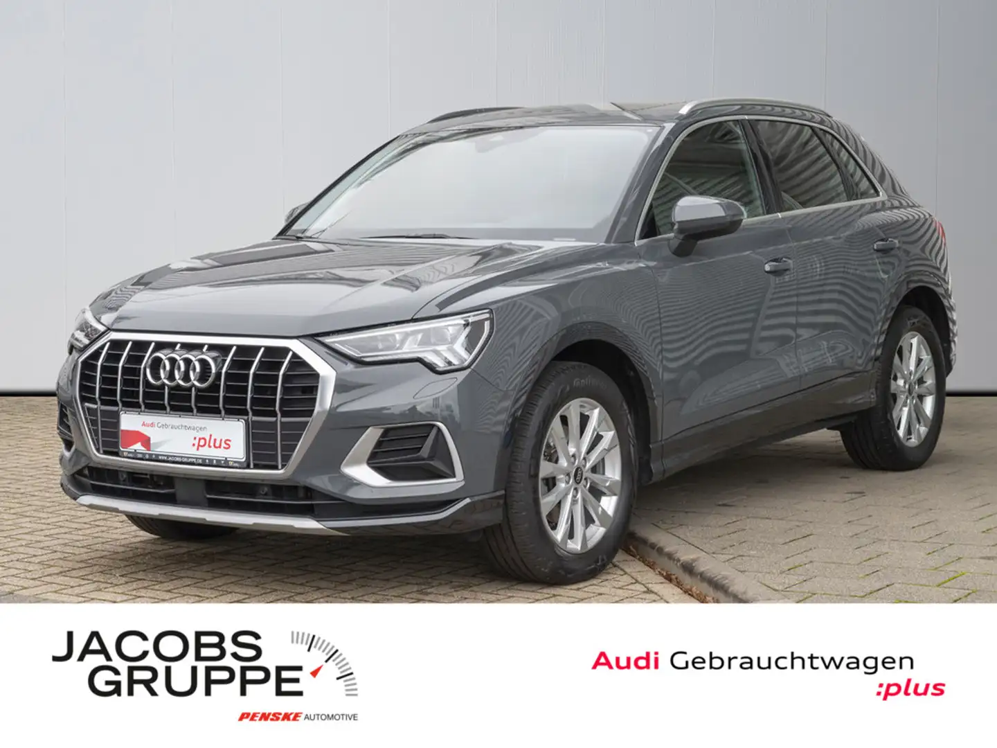 Audi Q3 35 TFSI S tronic *Matrix*PANO*RFK*SHZ*NAVI Grau - 1