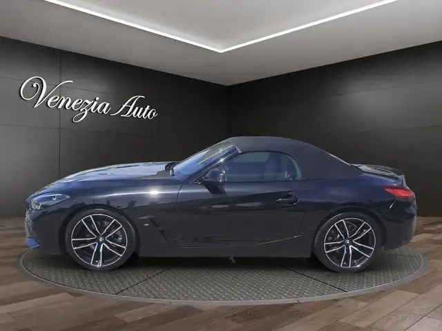BMW Z4 view 3