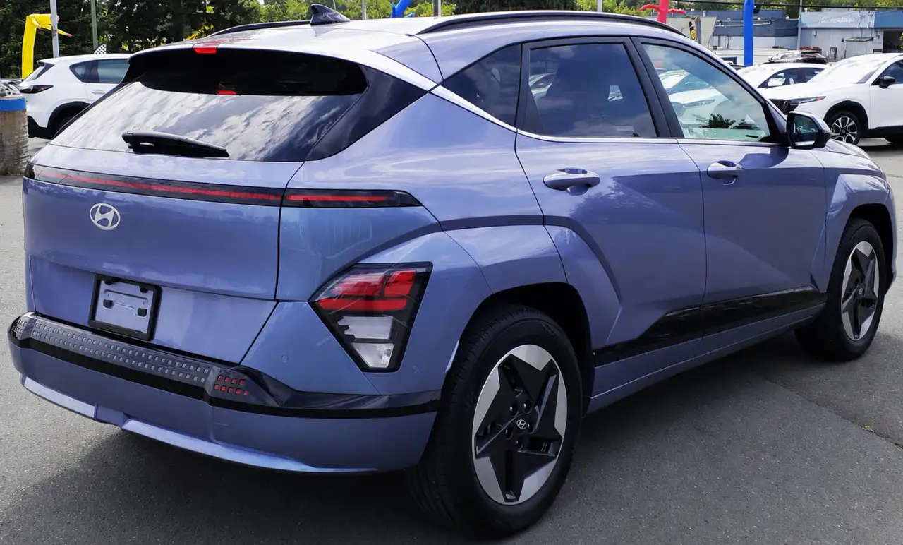 Hyundai KONA снимка Hyundai KONA