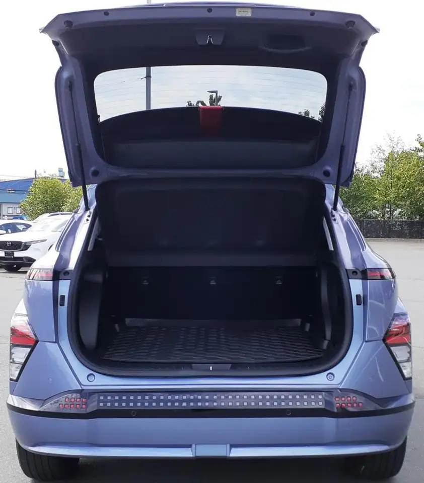 Hyundai KONA снимка Hyundai KONA