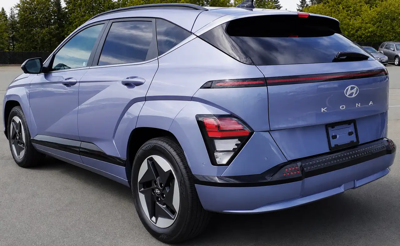Hyundai KONA снимка Hyundai KONA