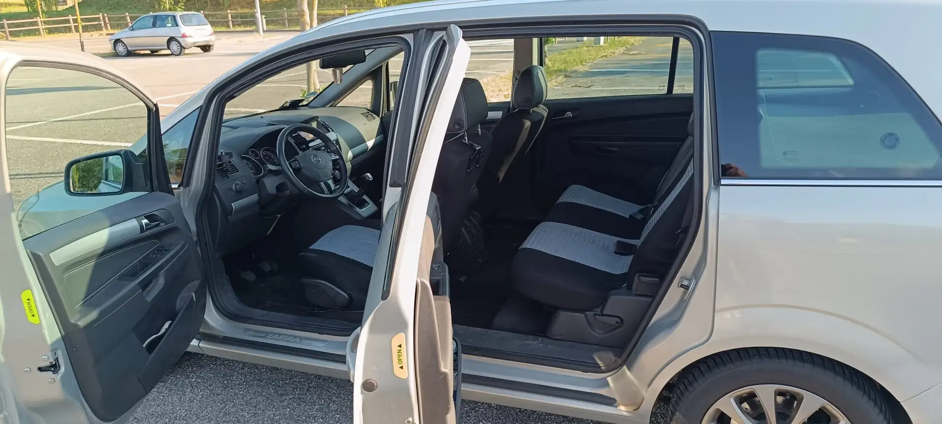 Opel Zafira Opel Zafira 1.7 CDTI 125CV ecoFLEX Edition Argento - 2