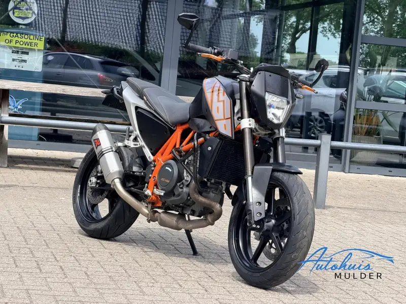 KTM 690 DUKE