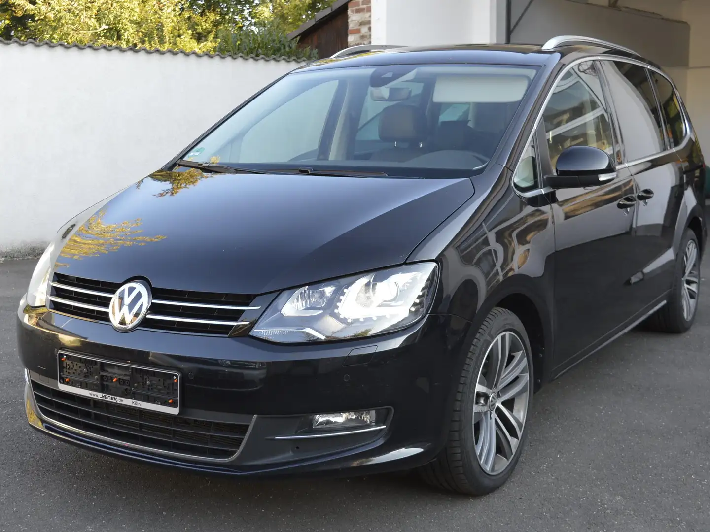 Volkswagen Sharan Sharan1.4TSI Highline*Leder*E-Sitze*6G*7Sitzer Schwarz - 1