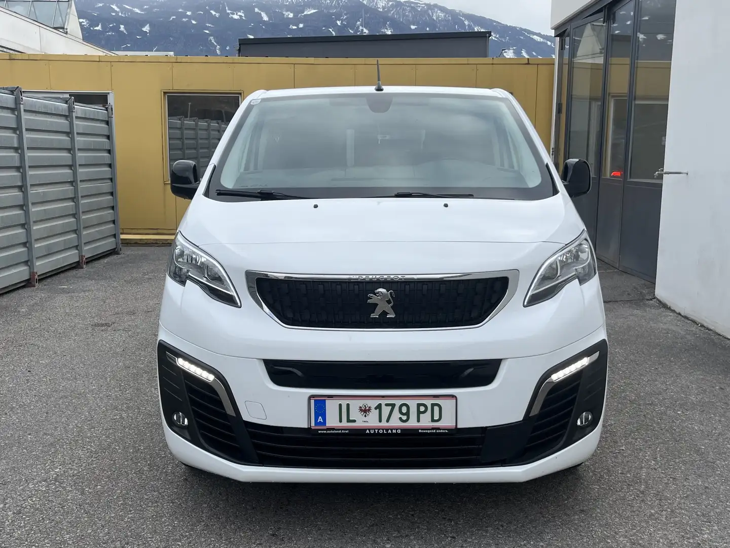 Peugeot Traveller Active L3 Fehér - 2