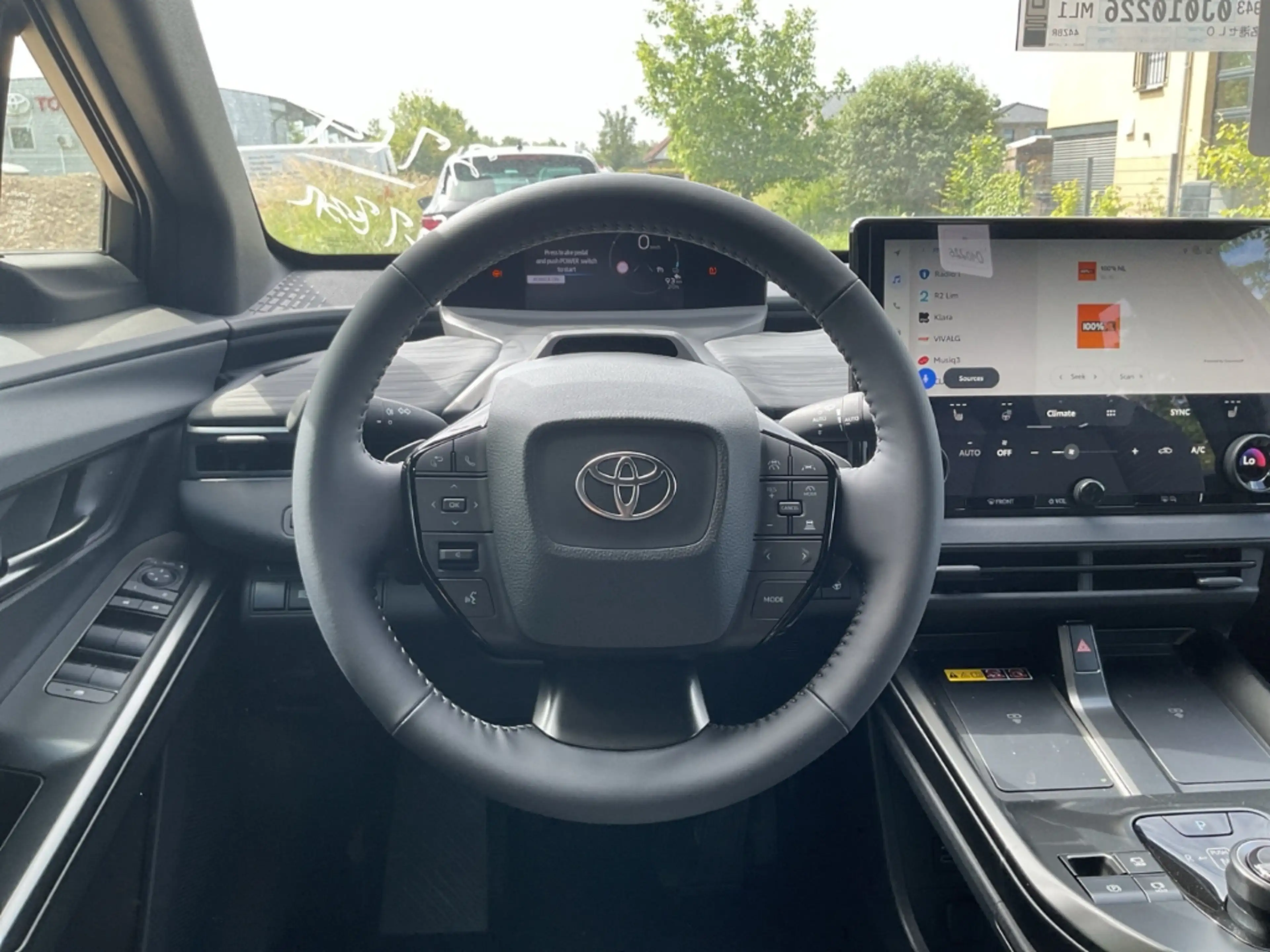 Toyota C-HR+ 252 kW AWD Lounge Navi 360 Kamera LED ACC El. Heck — photo 13