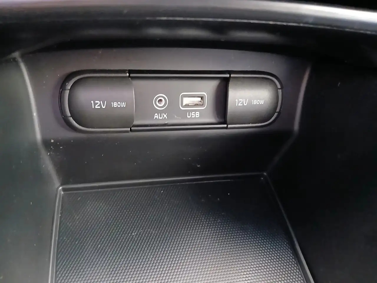 Kia Sorento photo Kia Sorento