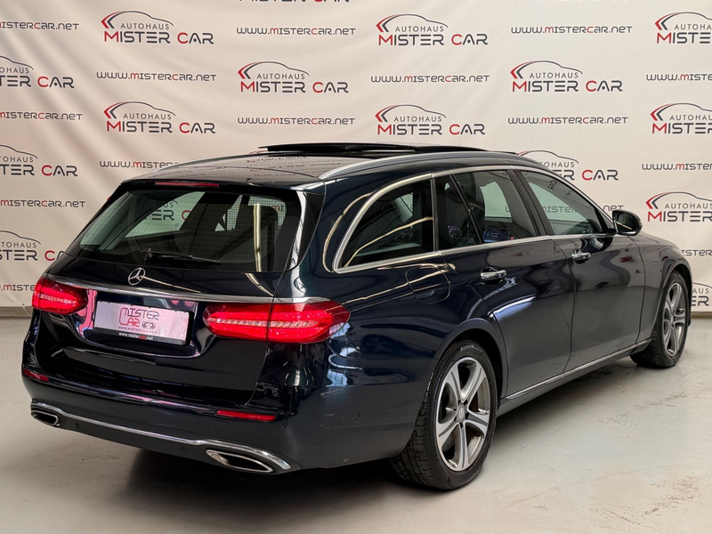 Mercedes-Benz E 400 T 4Matic PANO/LED/HUD/360/LUFT/KEY/BURM/18 — photo 8