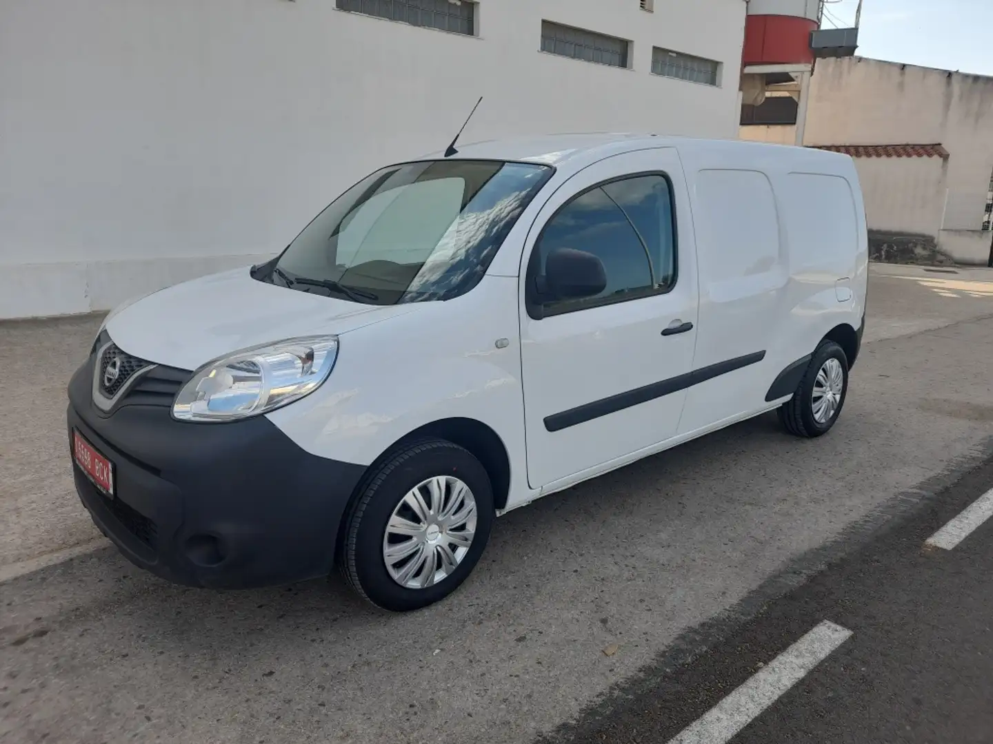 Nissan NV250 Furgón 1.5dCi Comfort L2H1 4pl. 115 Blanc - 1