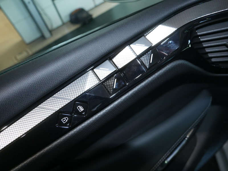 DS Automobiles DS 4 E-TENSE 225 Rivoli HUD MATRIX-LED 360° — photo 6