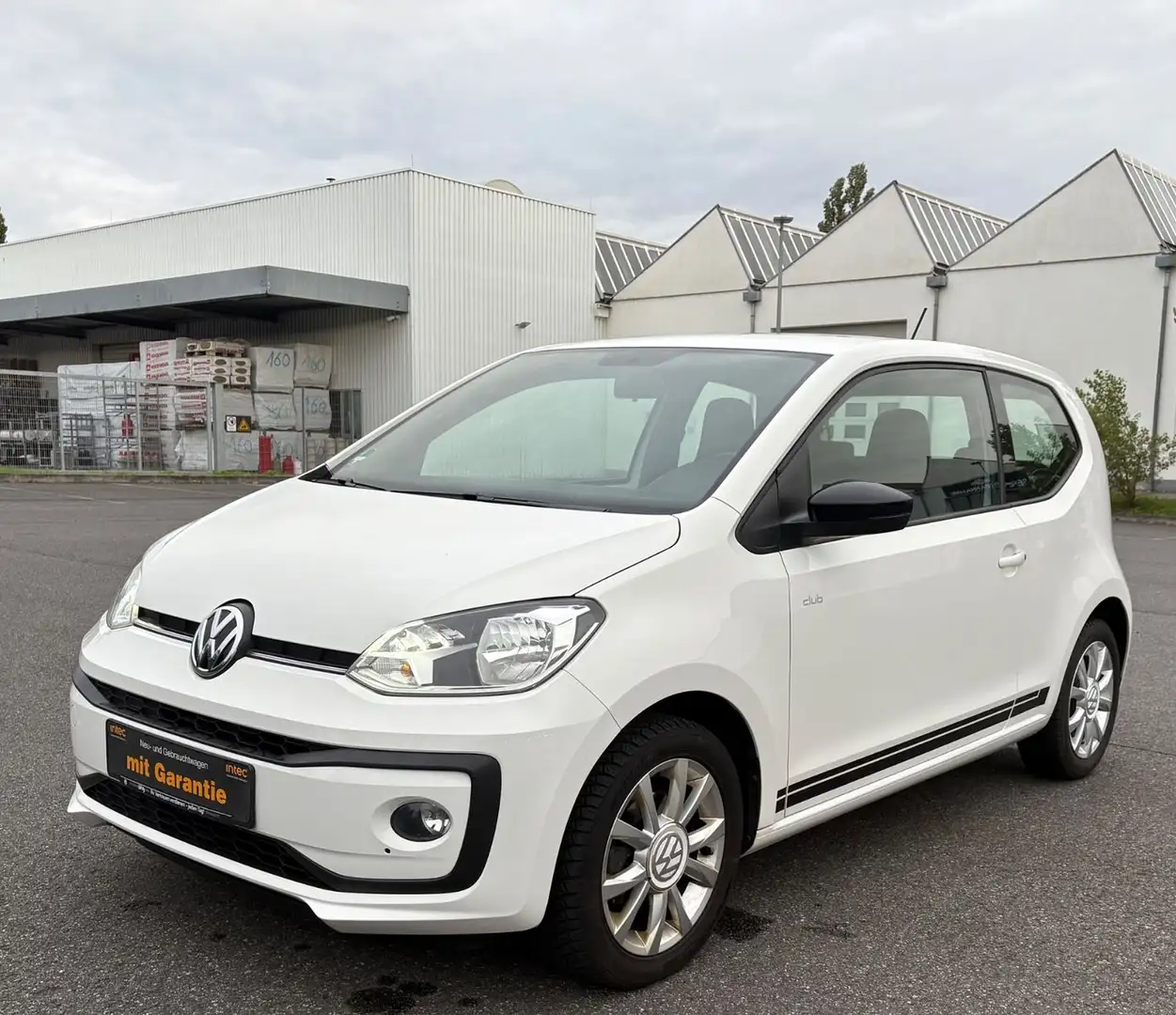 Volkswagen up! club up! Sport Black Edition /Klima/PDC/SHZ Weiß - 1
