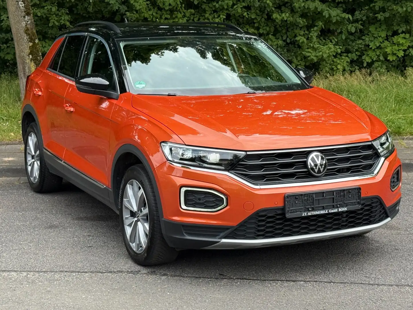 Volkswagen T-Roc Style,66500KM,erster Hand,LED Orange - 1