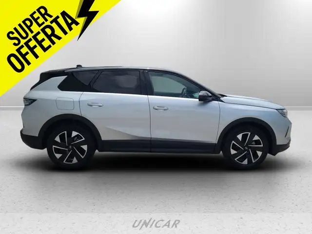 Opel Grandland view 6