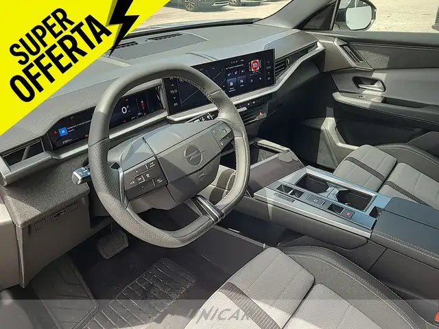 Opel Grandland view 10