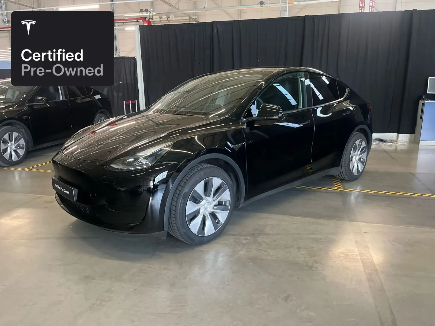 Tesla Model Y Rear-Wheel Drive "Certified Pre-Owned" Nero - 1
