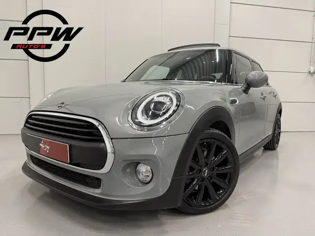 MINI Cooper Mini 1.5 Aut 5drs 66DKM/PANO/H&K/LED/CAMERA/CARPLA