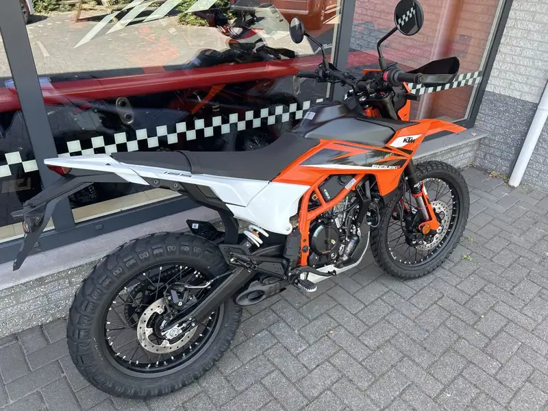 KTM 125 Enduro - foto 3