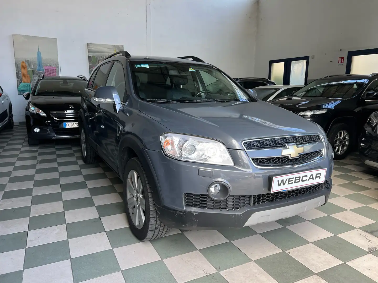 Chevrolet Captiva 2.0 LTZ 150cv auto Grey - 1
