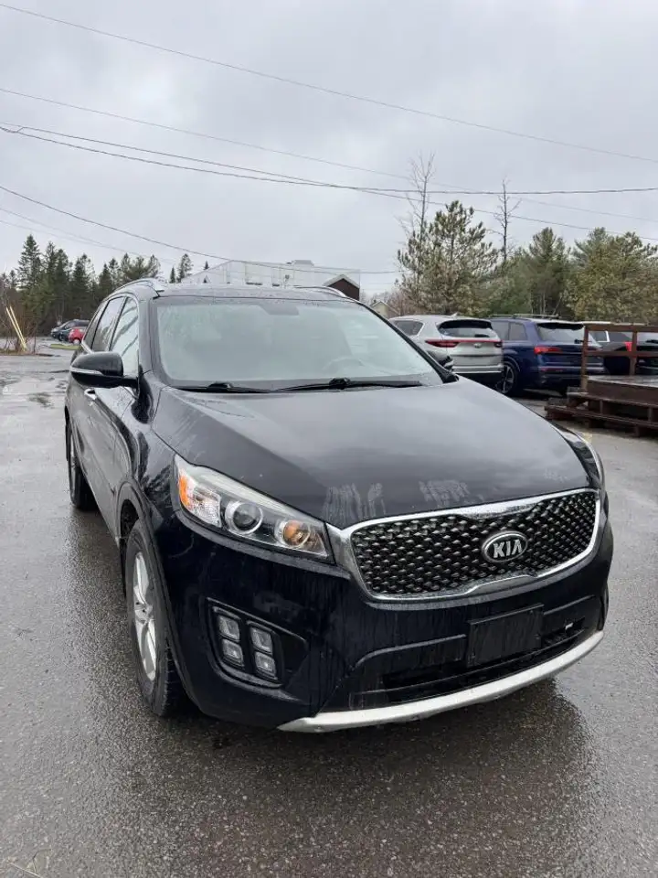 Kia Sorento снимка Kia Sorento