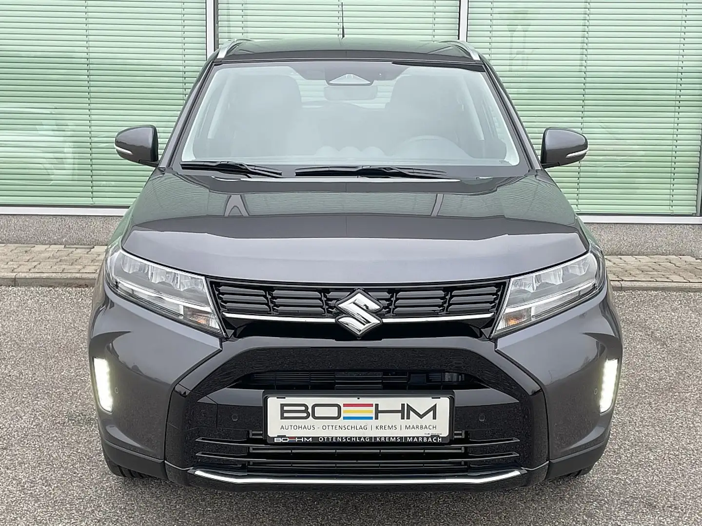 Suzuki Vitara 1,4 DITC Hybrid flash "SNOWFOX" Grau - 2