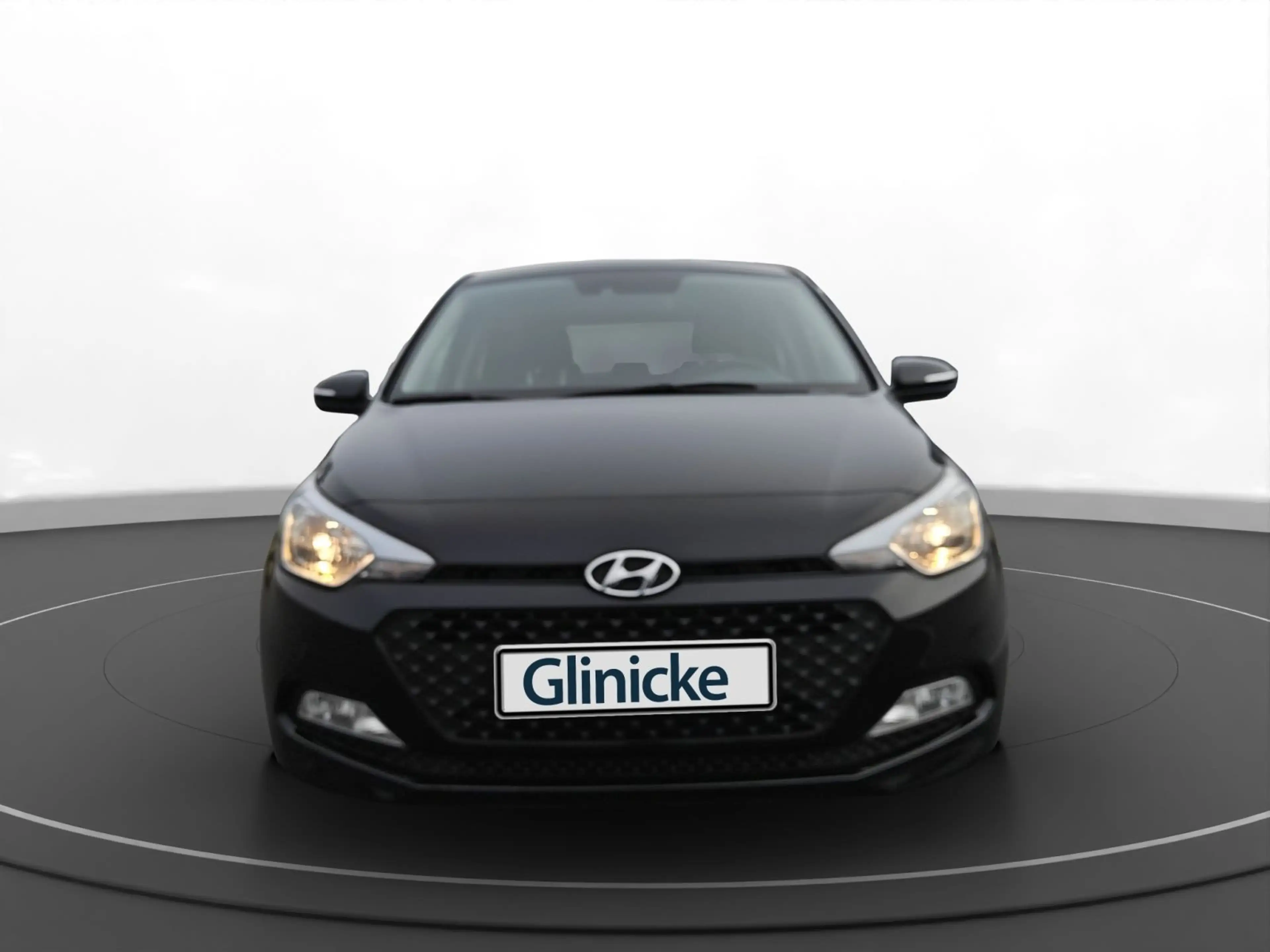 Hyundai i20 1.4l Trend Automatik Einparkhilfe Sitzheizun — photo 2