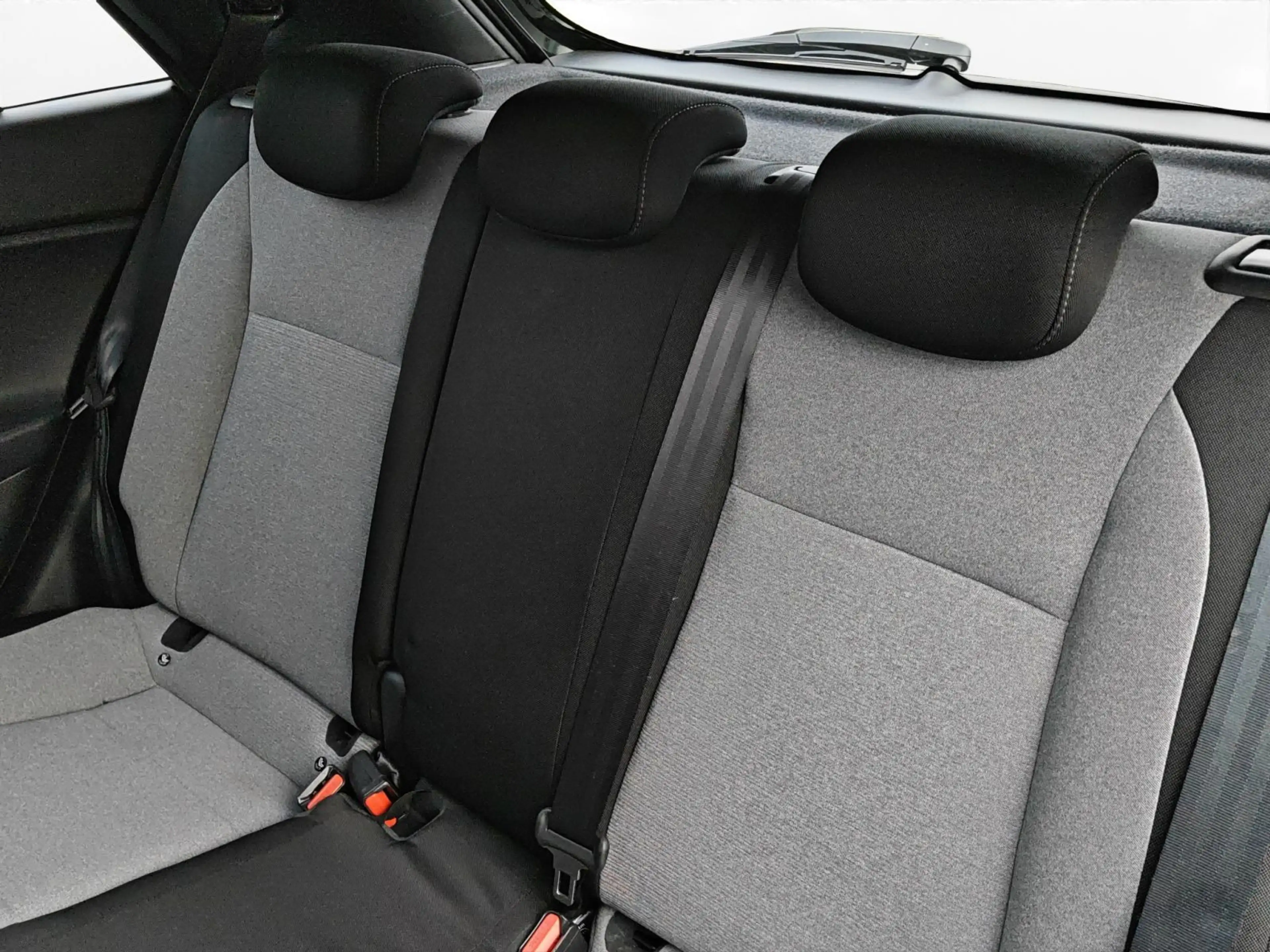 Hyundai i20 1.4l Trend Automatik Einparkhilfe Sitzheizun — photo 10