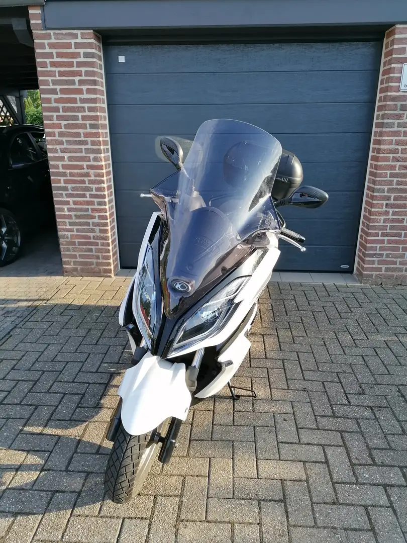 Kymco K-XCT 300i Sportlich/ solider Cityroller Blanc - 2